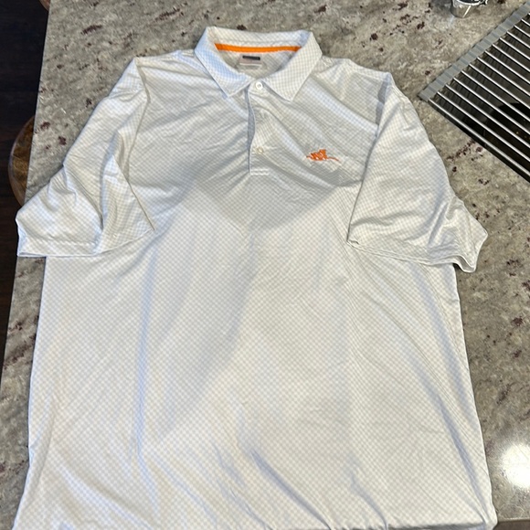Volunteer Traditions Other - Volunteer Traditions UT Vols Rifleman polo. Size medium
